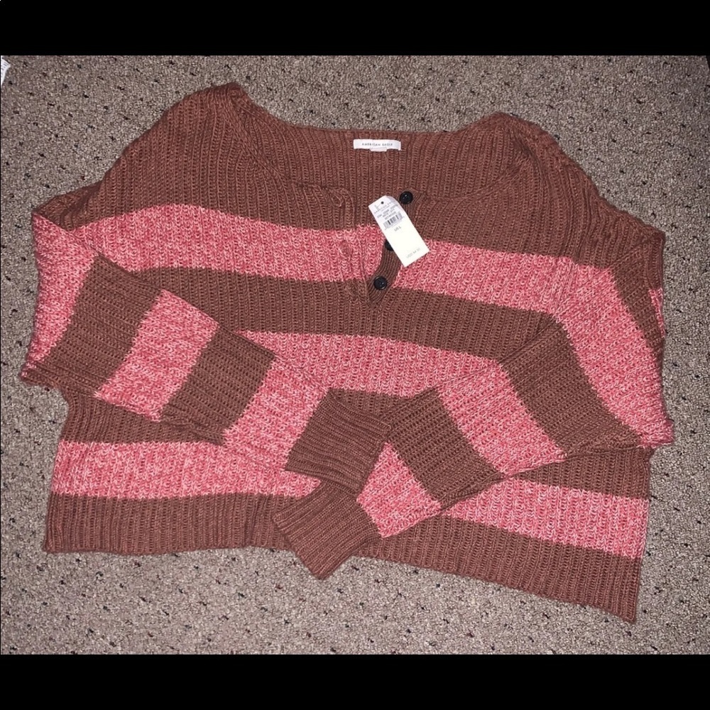 American Eagle sweater